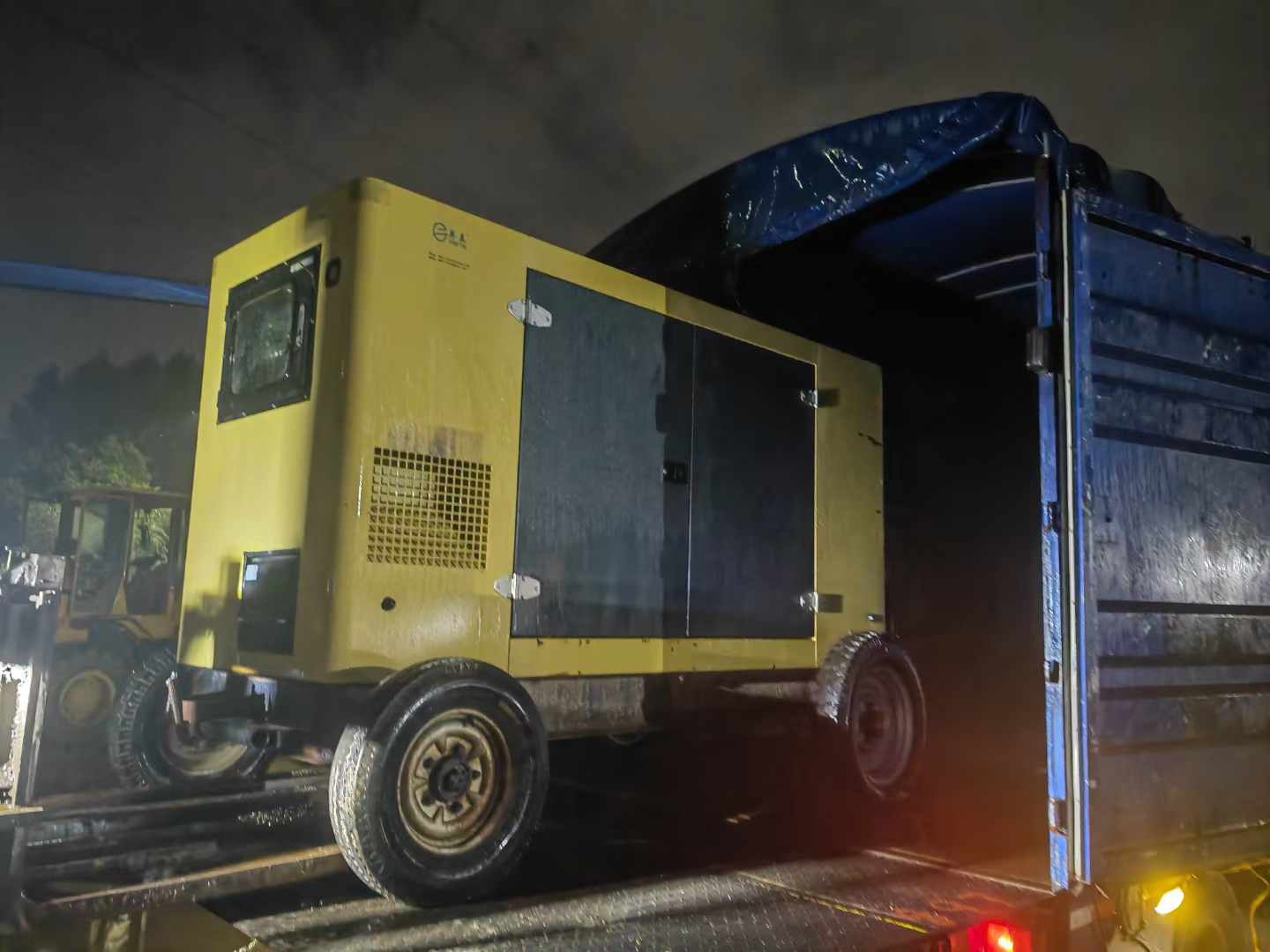 拉萨如何根据负载特性选择合适的柴油发电机？