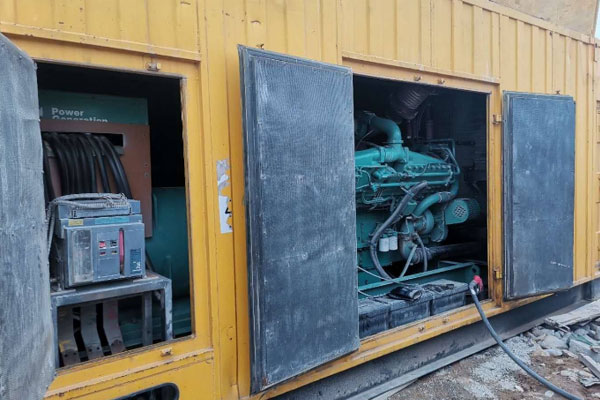 拉萨发电机组夏季保养的注意事项有哪些？