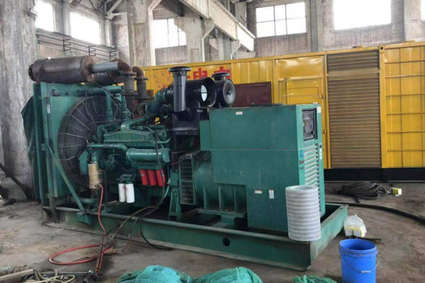 拉萨发电机组的空气滤清器应该如何保养？