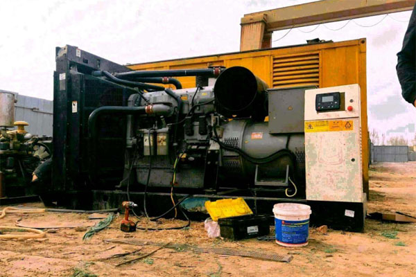 拉萨柴油发电机组都有哪几种电压规格？