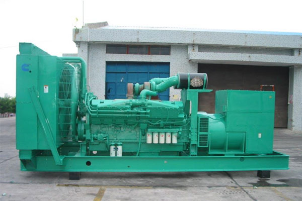 拉萨工厂发电机应急发电时如何更准确地检查发电机状态？