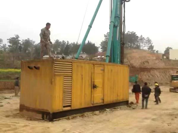 拉萨如何判断水冷式机油散热器密封件是否需要更换？